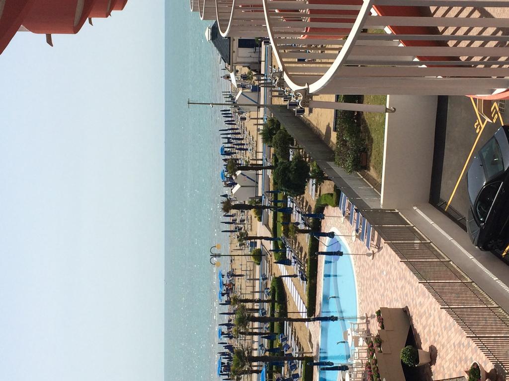 לידו די ג'סולו Residence Apollo - Walterigato Apartments Solo Per Famiglie מראה חיצוני תמונה